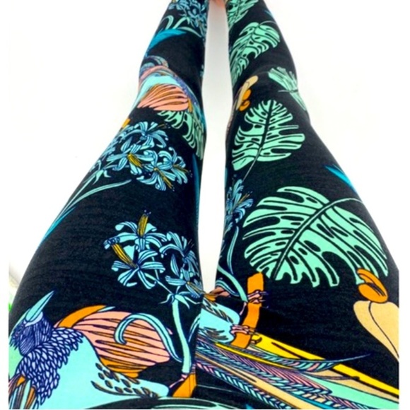LULAROE  Tropical Bird Tree and Flower Print Leggings - Picture 2 of 7